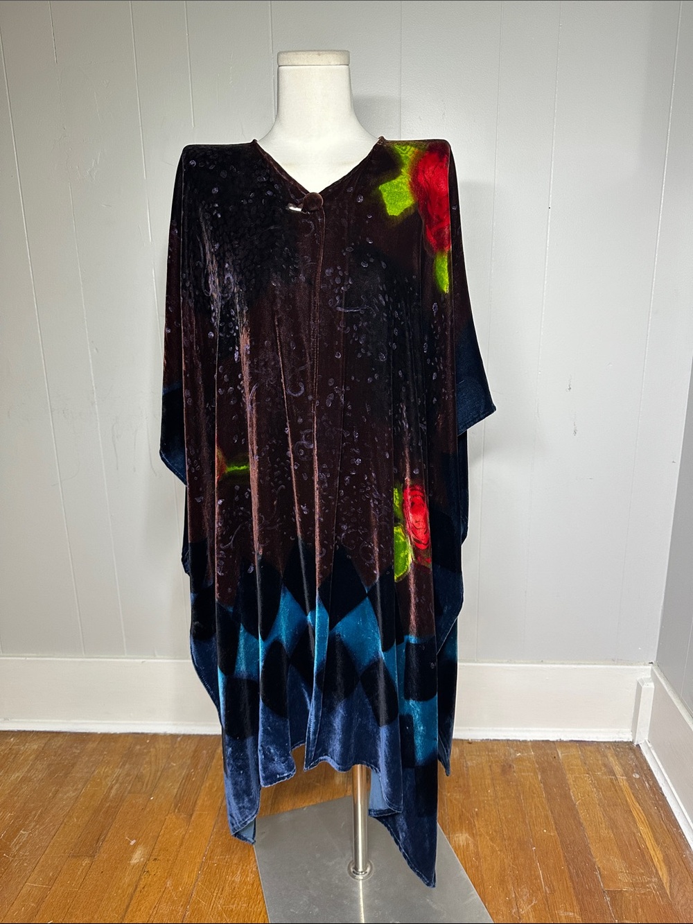 Vintage Hand Painted Silk Velvet Deco Look Cape Shawl One Size